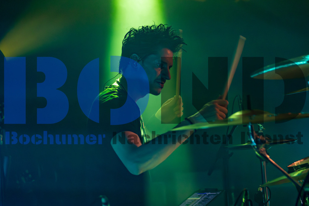 SES_NURDIO20250102-65 | bond - Realisiert mit Pictrs.com