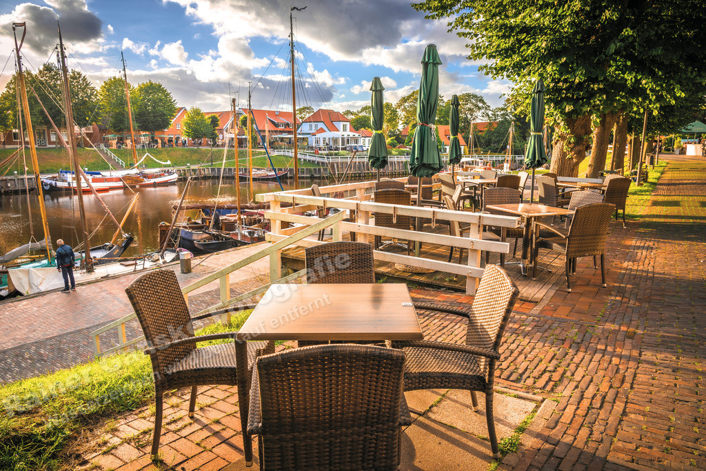 071 Carolinensiel - 16-07-2022 -R Ganske | Onlineshop mit Bildern von Stränden, Häfen und Meer. Leinwände, Poster, Kalender und andere Materialien erhältlich. Kommerzielle Lizenzen möglich.  - Realisiert mit Pictrs.com