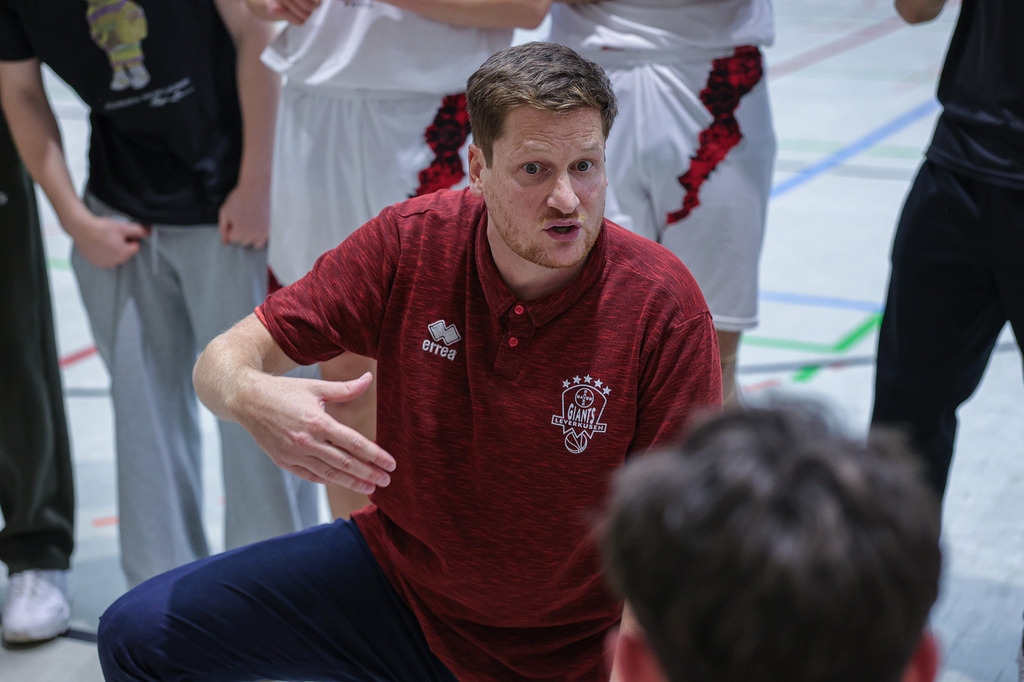 NBBL BAYER GIANTS vs Rostock Seawolves-54 | Fotos von Basketballspielen aus dem Raum NRW fotografiert von Gero Mueller-Laschet und Daniel Schaefer - Realisiert mit Pictrs.com
