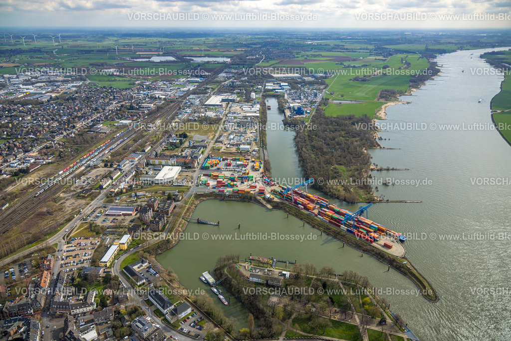 Emmerich230300335 | Luftbild, Hafen Emmerich, Löwenberger Landwehr, Container Terminal, Bahnhof, Emmerich, Emmerich am Rhein, Niederrhein, Nordrhein-Westfalen, Deutschland