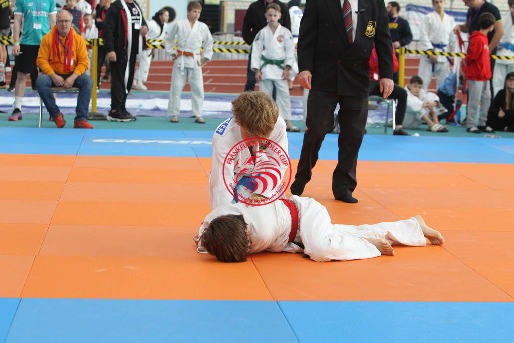 JT6F8754 | Fotos vom Adler Cup - Pictures from Adler Cup

Hier findet Ihr alle Eindrücke und großen Momente der Adler Cup Wochenenden. Here you will find all impressions and great moments of the Adler Cup weekends. - Realisiert mit Pictrs.com