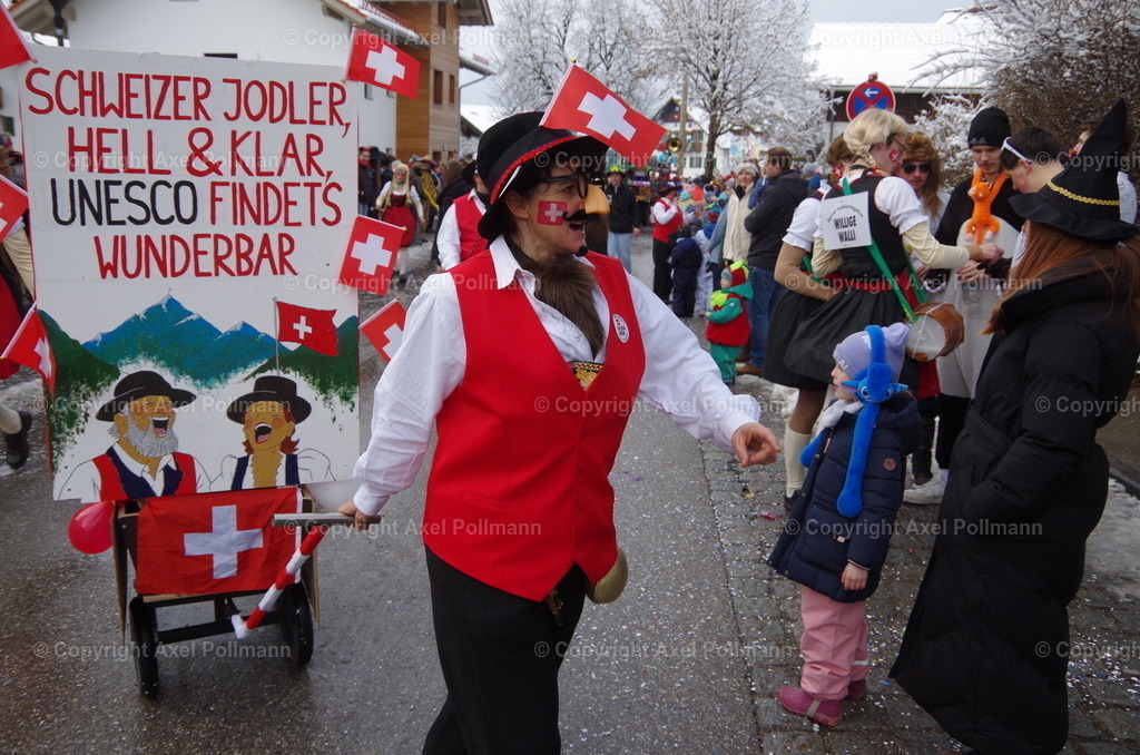 IMGP2876 | fotografiert von Axel PollmannLeonhardi Wallfahrt Benediktbeuern und Murnau, Fronleichnam, Fasching, Landschaft im Loisachtal und Benediktbeuern  - Realized with Pictrs.com