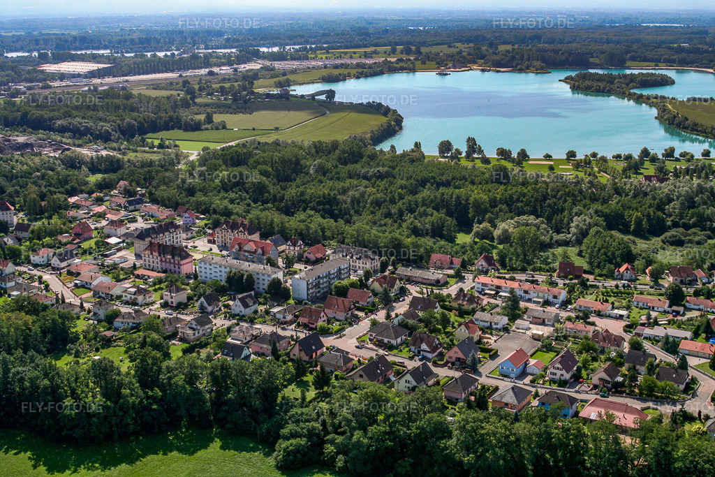 Luftbild: Ortsansicht von Nordwesten in Lauterbourg im Bundesland Bas-Rhin in Frankreich.Foto: IMG_3592.jpg vom 31.08.2006 durch Werner Riehm/FLY-FOTO.deAuflösung des Originals: 3456 x 2304 px