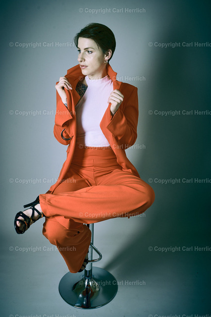 _DSC7897_1 | High End Portraits. Einzelportrait Paarportrait Gruppenportrait Künstlerportrait Bandportzait Bühnenfotografie Fashion Lifestyle Urbanlife  - Realisiert mit Pictrs.com