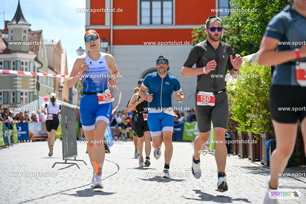SZI_7660 | Stadttriathlon Erding 2025. #yourpictrs #sportshot_your_pictrs @Sportshotphotography #stadttriathlonerding Copyright: www.sportshot.de
