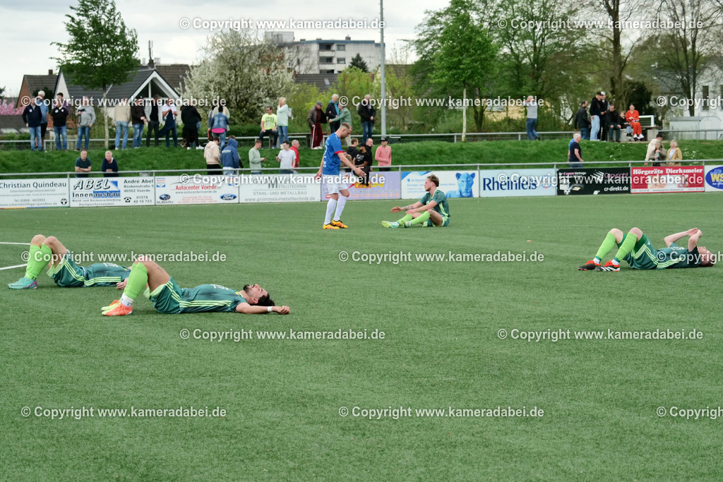 Fußball : Bezirksliga : SV 08/29 Friedrichsfeld - SUS 09 Dinslaken am 07.04.2024 | Fußball : Bezirksliga : SV 08/29 Friedrichsfeld - SUS 09 Dinslaken am 07.04.2024
 - Realisiert mit Pictrs.com