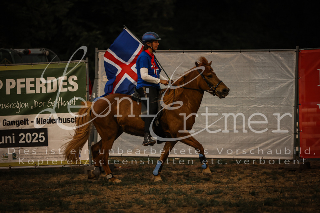 SaShow00187 | Leoni Ertmer Photography - Realisiert mit Pictrs.com