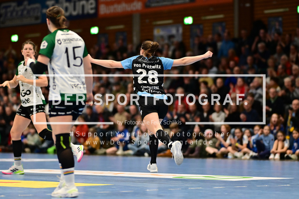 Handball I Frauen I Saison 2024-2025 I 1. HBF I 16. Spieltag I Buxtehuder SV - VfL Oldenburg I 088387 | Der Sportfotograf. - Realisiert mit Pictrs.com