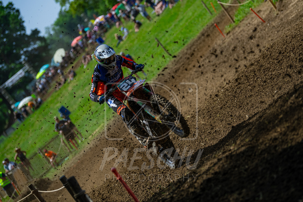 MX 2 (372) | Paeschuphoto Shop - Wer nicht sucht der auch nicht findet.Ob Motocrossbilder oder von einem besuchtem Spiel, Hauptsache Action. - Realisiert mit Pictrs.com