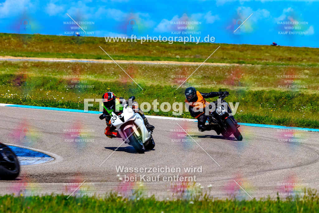 084-6066 | Hier findet Ihr Bilder von Touristenfahrten auf der Nürburgring Nordschleife oder von anderen Veranstaltungen die ich besucht habe. Viel Spass beim Durch Schauen 