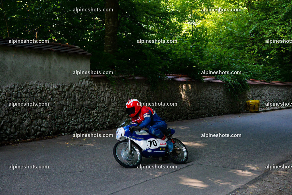 P1015301 | Erleben Sie atemberaubende, hochqualitative Fotos Ihrer Fahrt entlang der malerischen Alpenstraßen. Besuchen Sie alpineshots.com, um professionelle Aufnahmen Ihrer unvergesslichen Reise zu finden und zu kaufen - Realisiert mit Pictrs.com