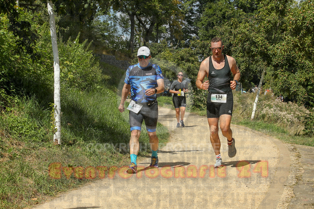 250824_1250_EX1_0715 | Sportfotografie im Rhein-Sieg Kreis, Köln, Bonn, NRW, Rheinland Pfalz, Hessen, etc. Unser Tätigkeitsfeld umfasst den Laufsport vom Volkslauf über den Marathon, Duathlon, Triathon bis zum Ultralauf wie Kölnpfad Ultra oder Schindertrail.