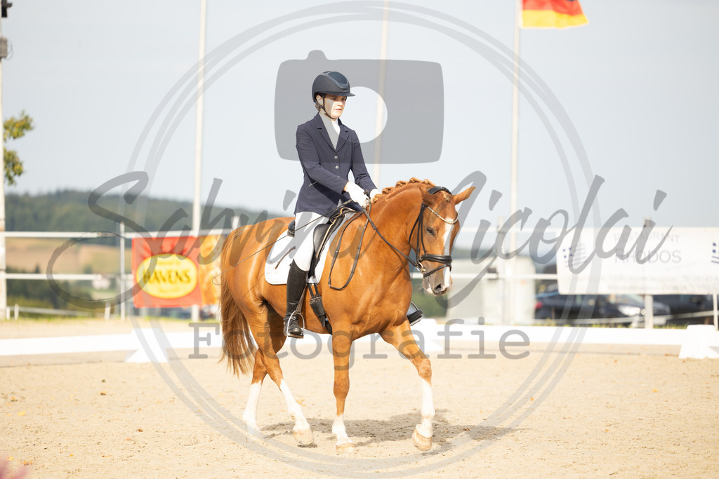 994A1126 | sabrinanicolaifotografie - Realisiert mit Pictrs.com