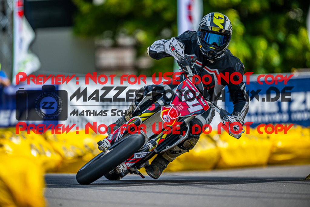 MaZZes_FotoMatrix_220618_3417 | S4