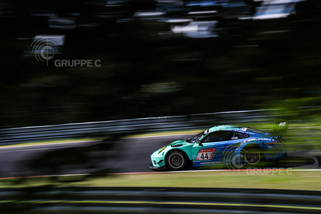 24hNbr19_0069674JB_JS | Porsche 911 GT3 R, Falken Motorsport (44), Jörg Bergmeister (D), Dirk Werner (D), Martin Ragginger (A), Klaus Bachler (A) - Realisiert mit Pictrs.com