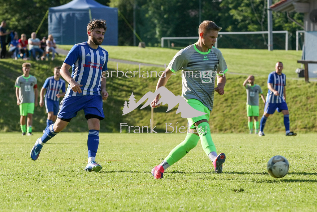 993T0376 | Medien- Sport- Entertainmentfotos