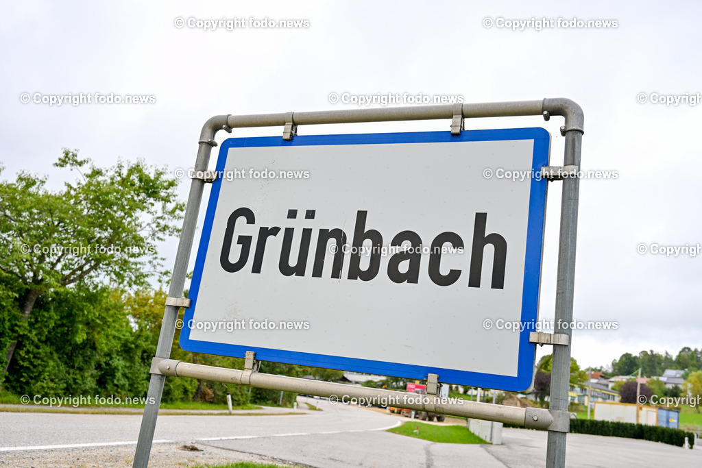 Gruenbach bei Freistadt_ Erbhof_ 19.09.2023-3 | 19.09.2023, Gruenbach bei Freistadt, AUT, Erbhof, im Bild Ortstafel, Ortsschild, Ortsanfang, Gruenbach, Grünbach