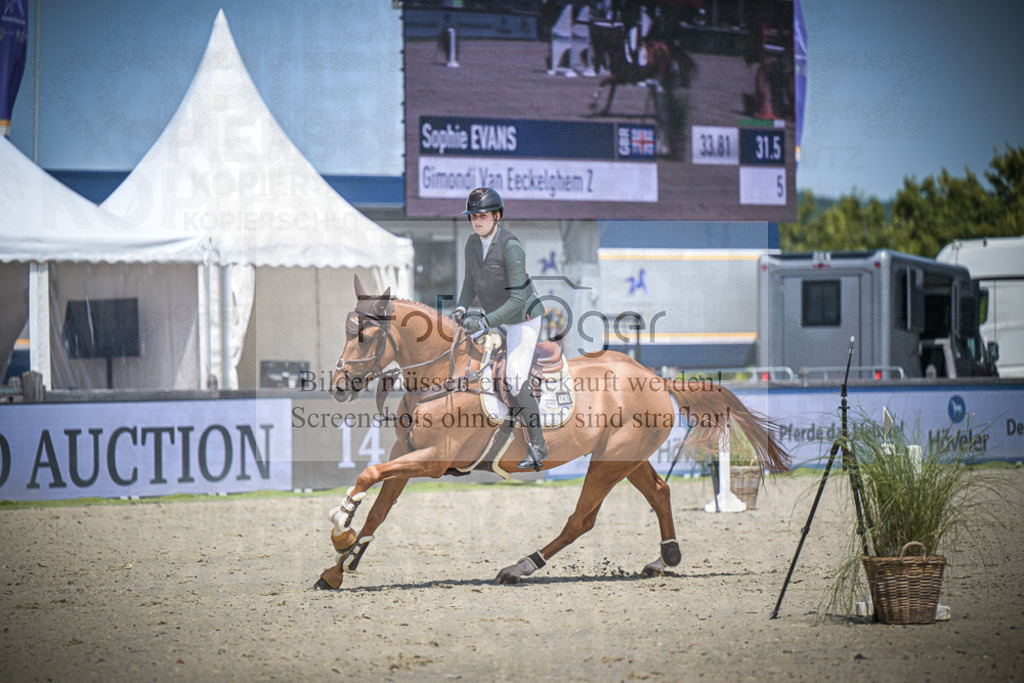 DOS_3615 | Entdecke hochwertige Reitturnierfotos von Foto Oger. Professionell, emotional und authentisch – jetzt Lieblingsmomente im Shop bestellen.Deutschlandweite Turnierfotografie. - Realisiert mit Pictrs.com