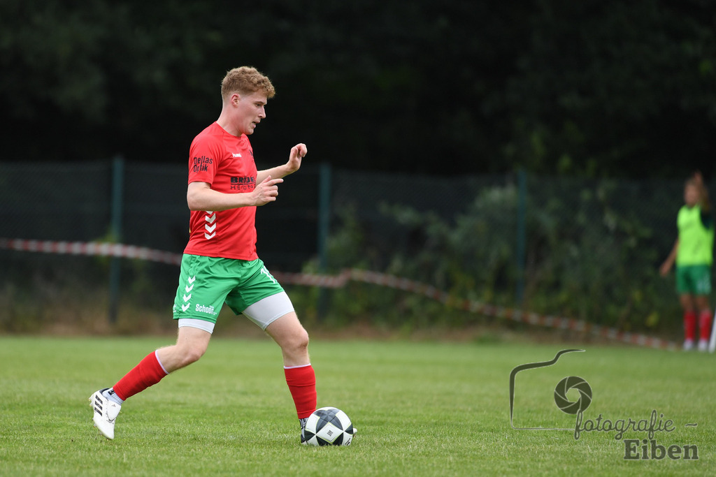 Sport-Duwe Cup | Sport-Duwe Cup Oldenburg; TuS Eversten (mint)-VFL Oldenburg (rot) am 05.07.2025 in Oldenburg (Sportanlage TuS Eversten), Photo: Philip Eiben 2025 - Realisiert mit Pictrs.com