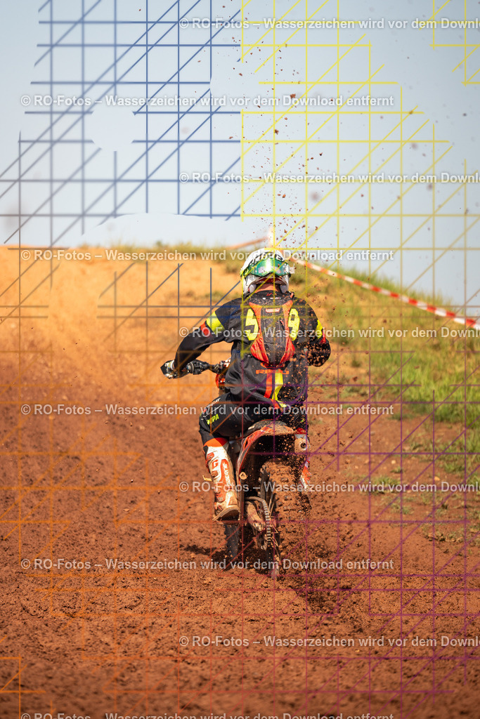 Wolfshausen 4 Lauf -1037 | Sportfotografie von RO-Fotos: Motorsport, Motocross, Enduro, Laufveranstaltungen und Triathlon. Professionelle Fotos von Sportlern und Events. - Realisiert mit Pictrs.com