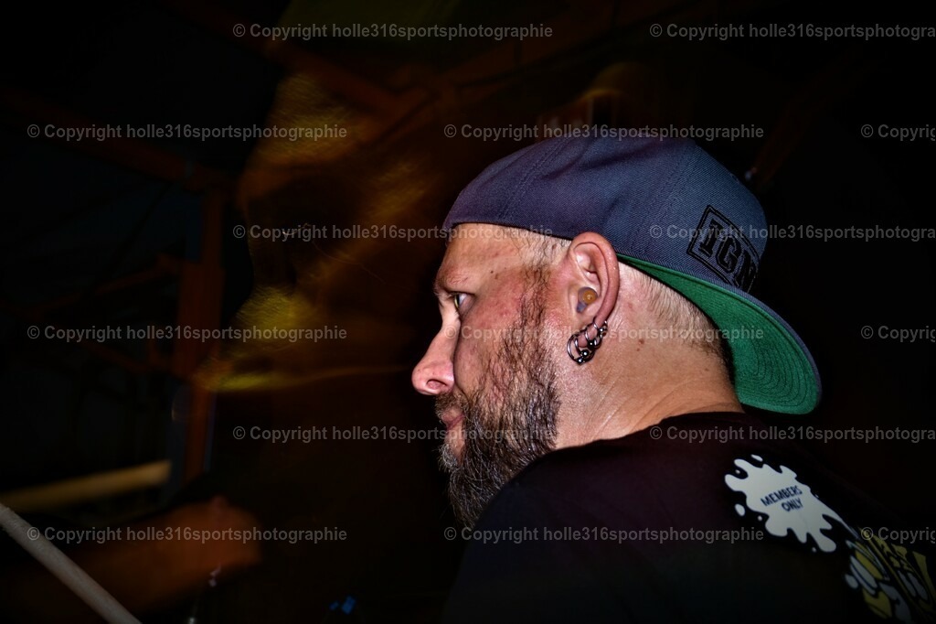 DSC_0477 (2) | Sportfotografie , Motorsport, Motoross, Reitsport, Mointainbike, Enduro,
Landschaft , Outdoor, Eventfotografie, Landschaft, Bilder online bestellen - Realisiert mit Pictrs.com