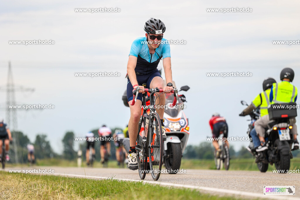 BR8A6127 | Stadttriathlon Erding 2025. #yourpictrs #sportshot_your_pictrs @Sportshotphotography #stadttriathlonerding Copyright: www.sportshot.de