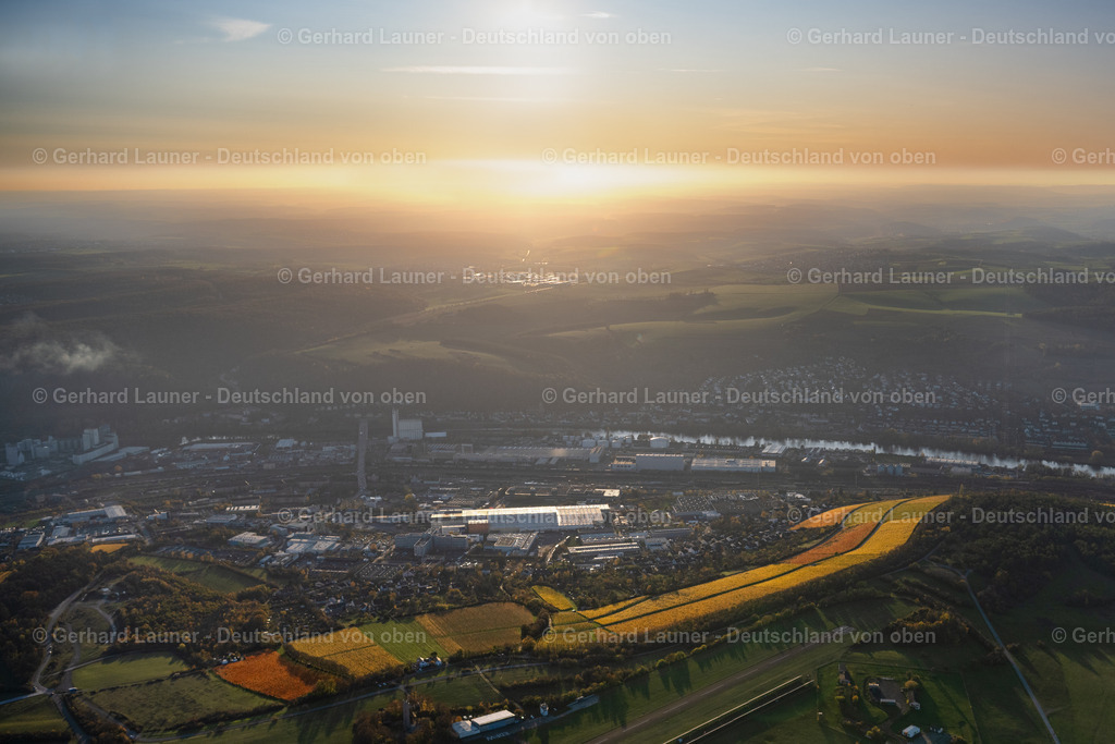 4042912 | Weinberg am Flugplatz Schenkenturm, Würzburg