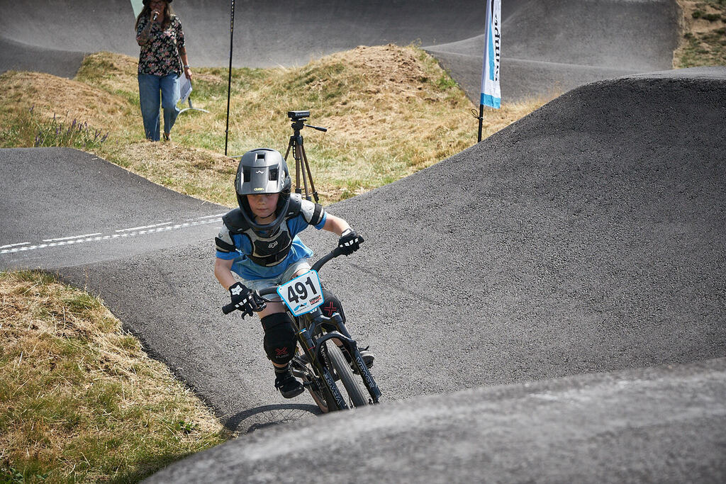 202506251-03 PM25 74@sebastiankopp | German Pumptrack Series - Realisiert mit Pictrs.com