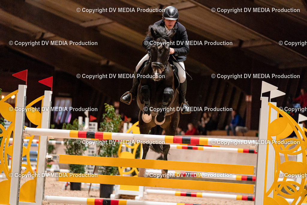 Springen Tag 1-773 | dv-media-shop - Realisiert mit Pictrs.com