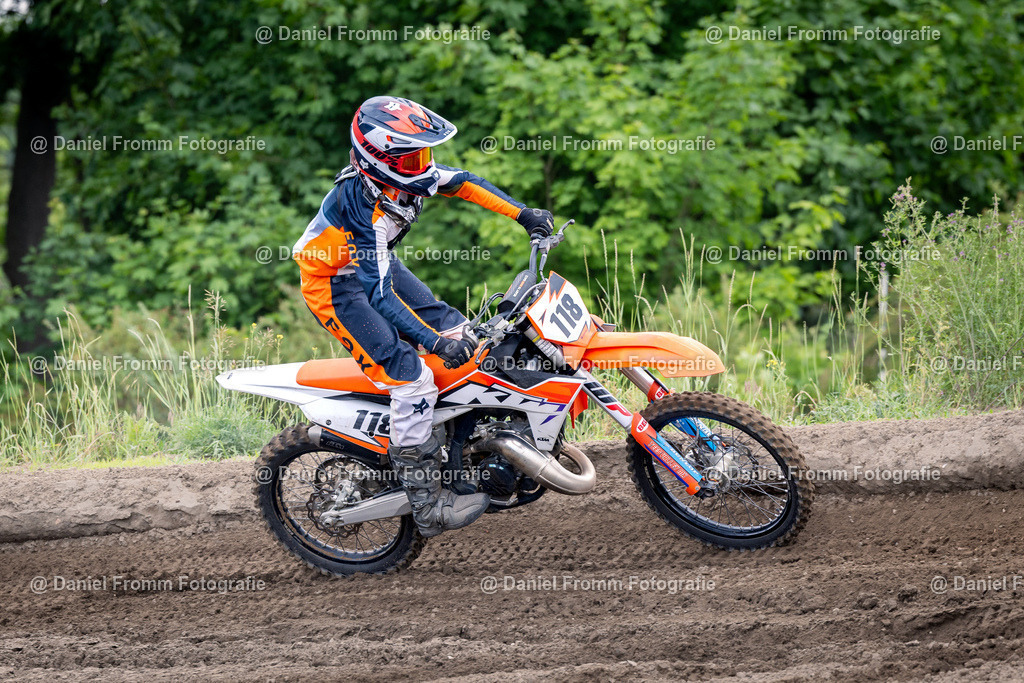 0V8A7023 | DanielFrommFotografie - Realisiert mit Pictrs.com
