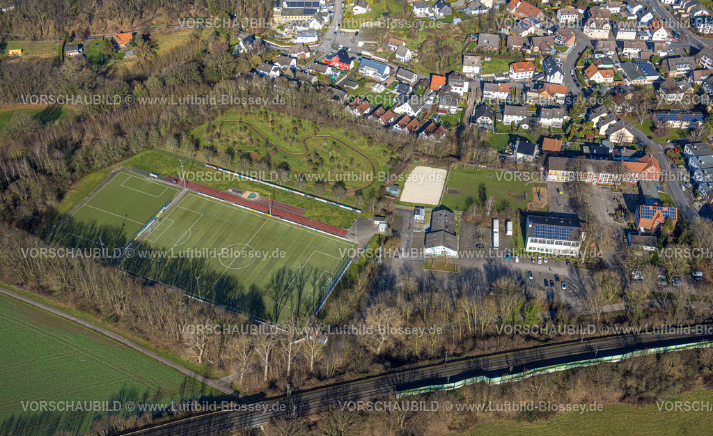 Unna230213228 | Luftbild, Sonnenschule und Sportplatz, Massen, Unna, Ruhrgebiet, Nordrhein-Westfalen, Deutschland