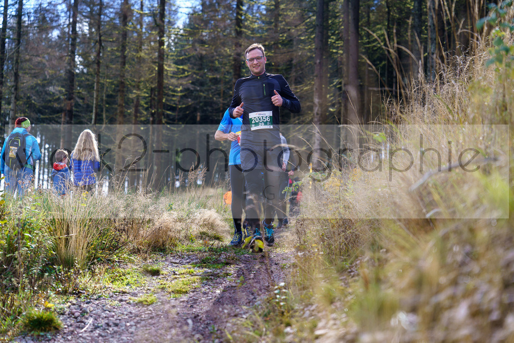 Herbstlauf 2024 | Rennsteig-Herbstlauf von Neuhaus am Rennweg nach Masserberg am 6. Oktober 2024