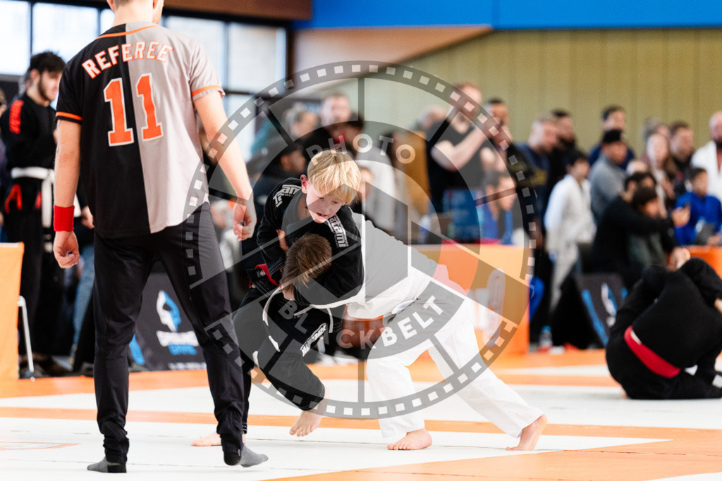 20251122PBB10225 | Athletes compete during the Grappling Industries Berlin Jiu-Jitsu and Grappling Championship, on November 22, 2025 in Berlin, Germany. © photoblackbelt