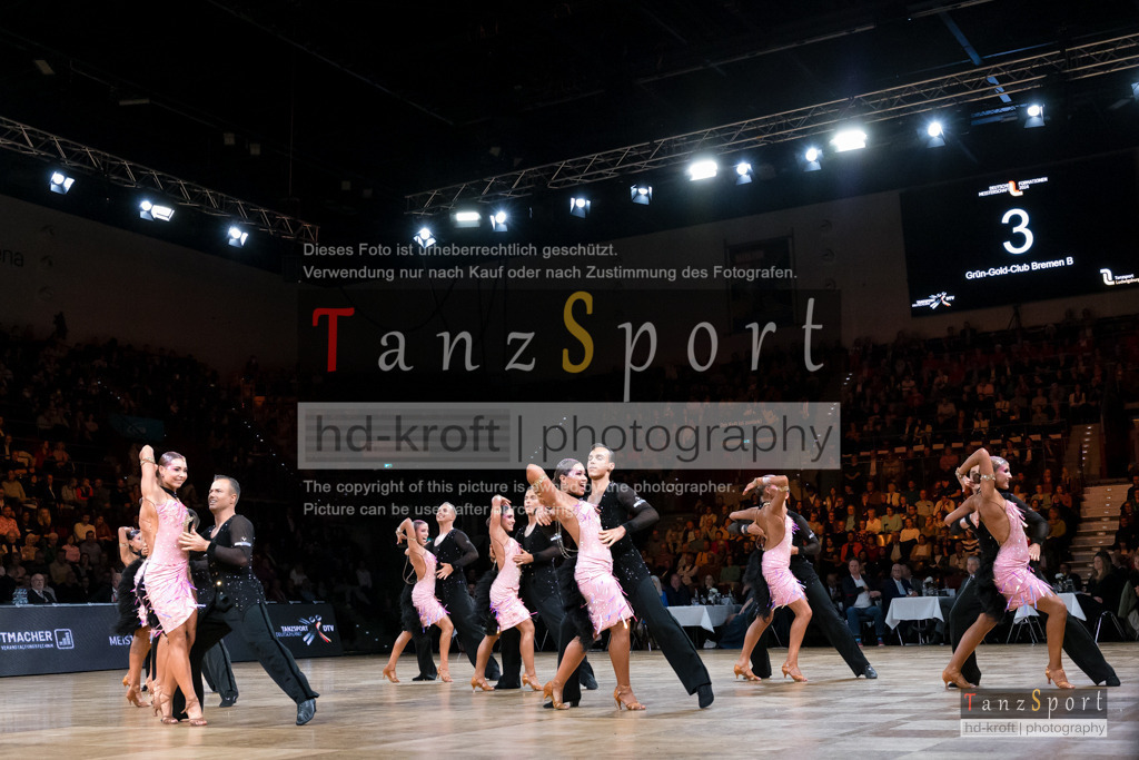 20241109_DM-Formationen_4297 | Tanzsportbilder, Standardtanz, Lateintanz, WDSF, DTV, LTVB, dancecomp, goc, hessen tanzt, blaues band der spree, walzer, tango, wiener walzer, slowfox, quickstepp, samba, rumba, cha-cha-cha, paso doble. jive, hd-kroft photography, turniertanzsport