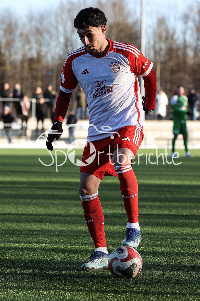 FC Bayern Amateure - SC Austria Lustenau | Am Ball Dion BERISHA (FCB #11) / Freisteller / Einzelfoto