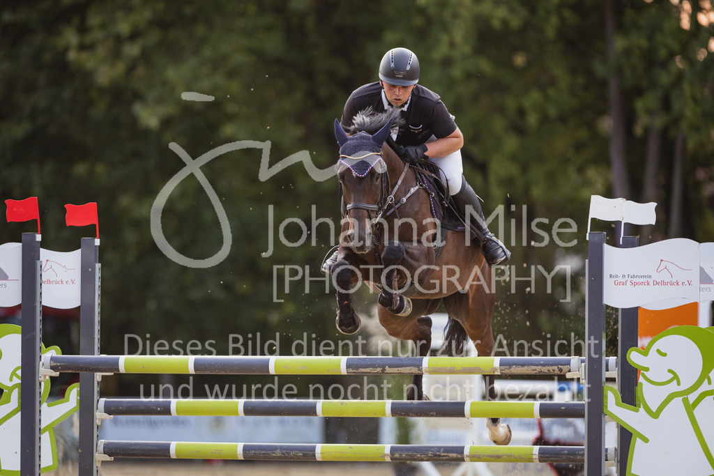 220824_Delbrueck_2-Phasen-L-412 | Deine schönsten Turniermomente als professionelle Fotos! Entdecke hochwertige Pferdesport-Fotografie im Online-Shop. Jetzt Fotos finden & bestellen!