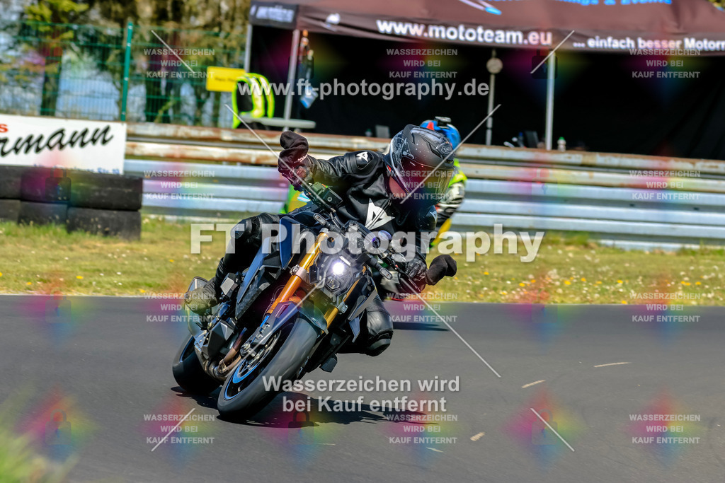 _OTO2176 | Hier findet Ihr Bilder von Touristenfahrten auf der Nürburgring Nordschleife oder von anderen Veranstaltungen die ich besucht habe. Viel Spass beim Durch Schauen 