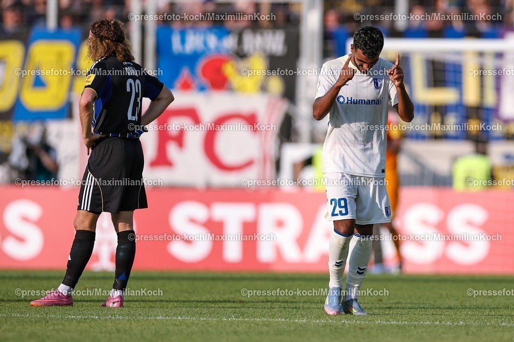 DFB15082501052 | 15.08.2025, Fußball, DFB-Pokal, 1. FC Saarbrücken - 1.FC Magdeburg, Ludwigsparkstadion, Saison 2025 2026: Torjubel nach dem Tor zum 2:0  durch Torschütze Rayan Ghrieb (1FC Magdeburg #29)     DFB regulations prohibit any use of photographs as image sequences and or quasi-video.