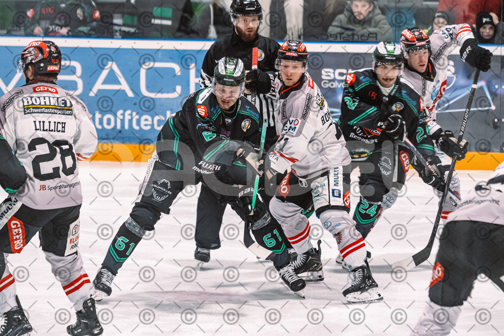Alligators_vs_Memmingen_05_12_2025-063 | Höchstadt Alligators Fotogalerie: Eishockey-Action aus Franken. Professionelle Spielfotos, Portraits & Stadionbilder zum Download. Jetzt entdecken! - Realisiert mit Pictrs.com