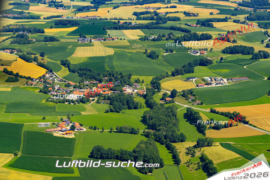 Aktuelles Luftbild von Felizenzell Buchbach - Die Luftaufnahme wurde 2022 mittels UL-Flugzeug erstellt ( keine Drohne ) - hochauflösende Kamera-Systeme von  Canon -Beste Qualität - Für grossformatige Ausdrucke geeignet. Die Geschenkidee !