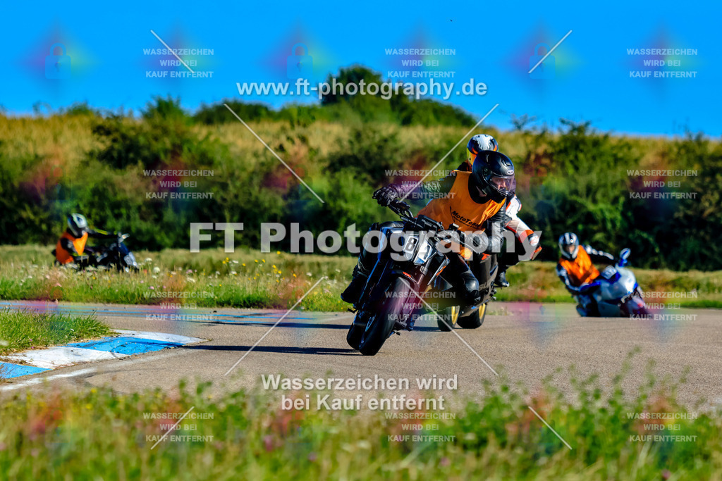 084-1860 | Hier findet Ihr Bilder von Touristenfahrten auf der Nürburgring Nordschleife oder von anderen Veranstaltungen die ich besucht habe. Viel Spass beim Durch Schauen 