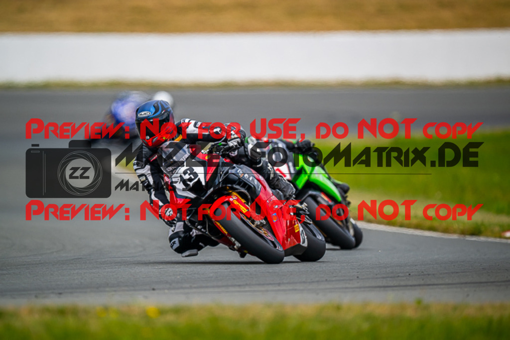 MaZZes_Fotomatrix_20230721_6007705_4030 | PRO SUPERSTOCK