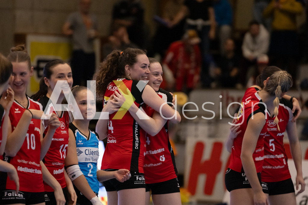 Volleyball I Frauen I Saison 2025-2026 I Volleyball NLA | Women I 1/2 Finals I  VC Kanti Schaffhausen - Sm'Aesch Pfeffingen I 22.03.2026 | 14 Josipa Marković (HR) (VC Kanti Schaffhausen) – Aussen und 4 Laura Vermaas (NL) (VC Kanti Schaffhausen) - Mitte - Realisiert mit Pictrs.com