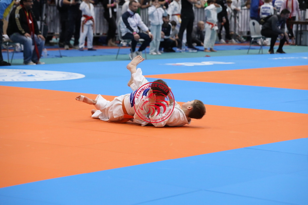 1J7A3134 | Fotos vom Adler Cup - Pictures from Adler Cup

Hier findet Ihr alle Eindrücke und großen Momente der Adler Cup Wochenenden. Here you will find all impressions and great moments of the Adler Cup weekends. - Realisiert mit Pictrs.com