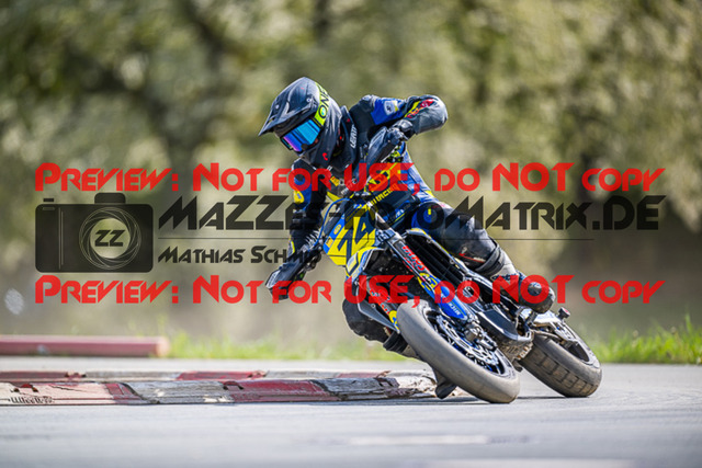 MaZZes_FotoMatrix_230506_2-375 | S1