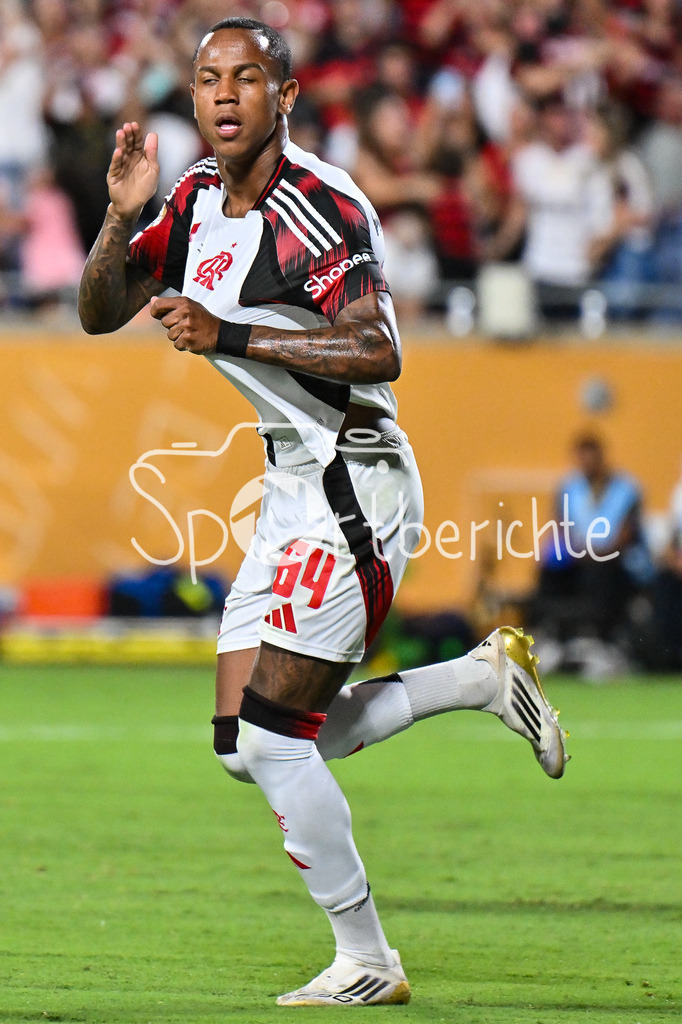Los Angeles FC - CR Flamengo | Jubel nach dem Treffer zum 1-1 druch WALLACE YAN (Flamengo 64) / Tor / Torschuetze / Freude / Happy / FIFA Club World Cup: Los Angeles FC - CR Flamengo, Camping World Stadium am 24.06.2025 / NOT FOR SALE IN USA