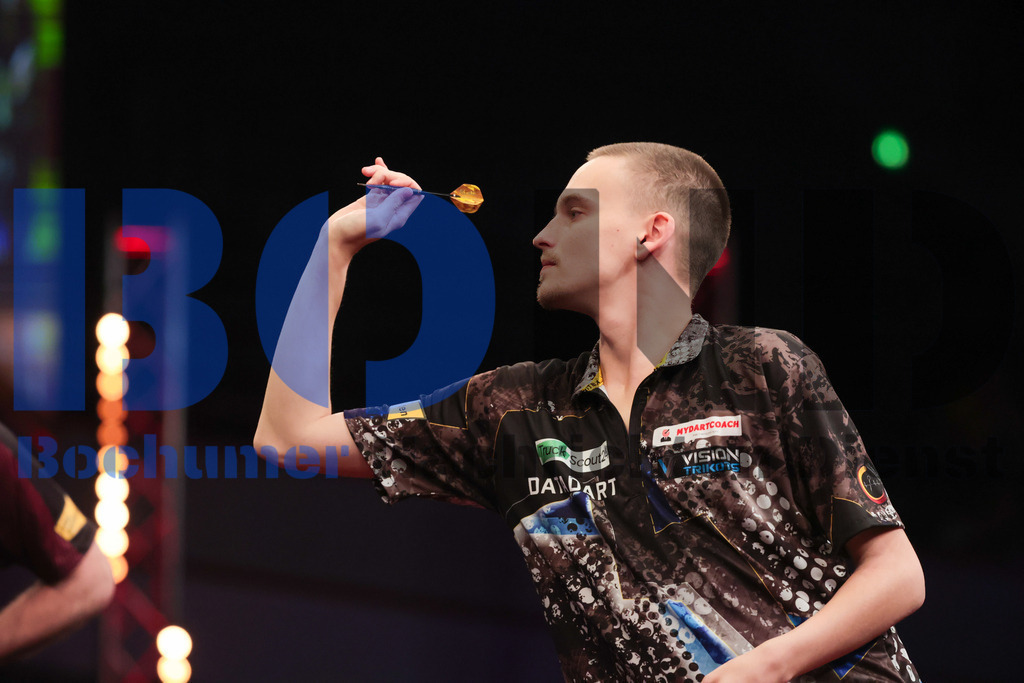  28.10.2023 - 
 | Sebastian Sendlak / Bochumer Nachrichtendienst (BOND) - PDC European Darts Championship: Achtelfinale - Realisiert mit Pictrs.com