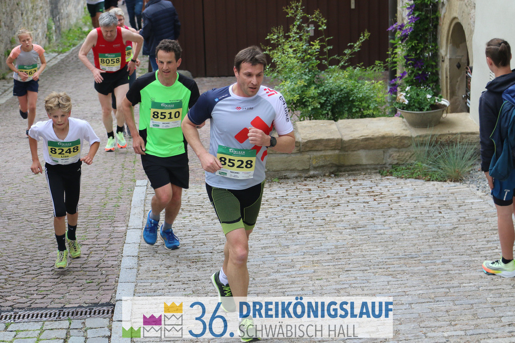 Röwisch Wohnbau Cup 5km | 3königslauf 2022 Römisch Wohnbau Cup 5km - Realisiert mit Pictrs.com