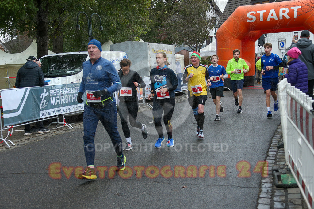 251130_1144_EX1_8550 | Sportfotografie im Rhein-Sieg Kreis, Köln, Bonn, NRW, Rheinland Pfalz, Hessen, etc. Unser Tätigkeitsfeld umfasst den Laufsport vom Volkslauf über den Marathon, Duathlon, Triathon bis zum Ultralauf wie Kölnpfad Ultra oder Schindertrail.