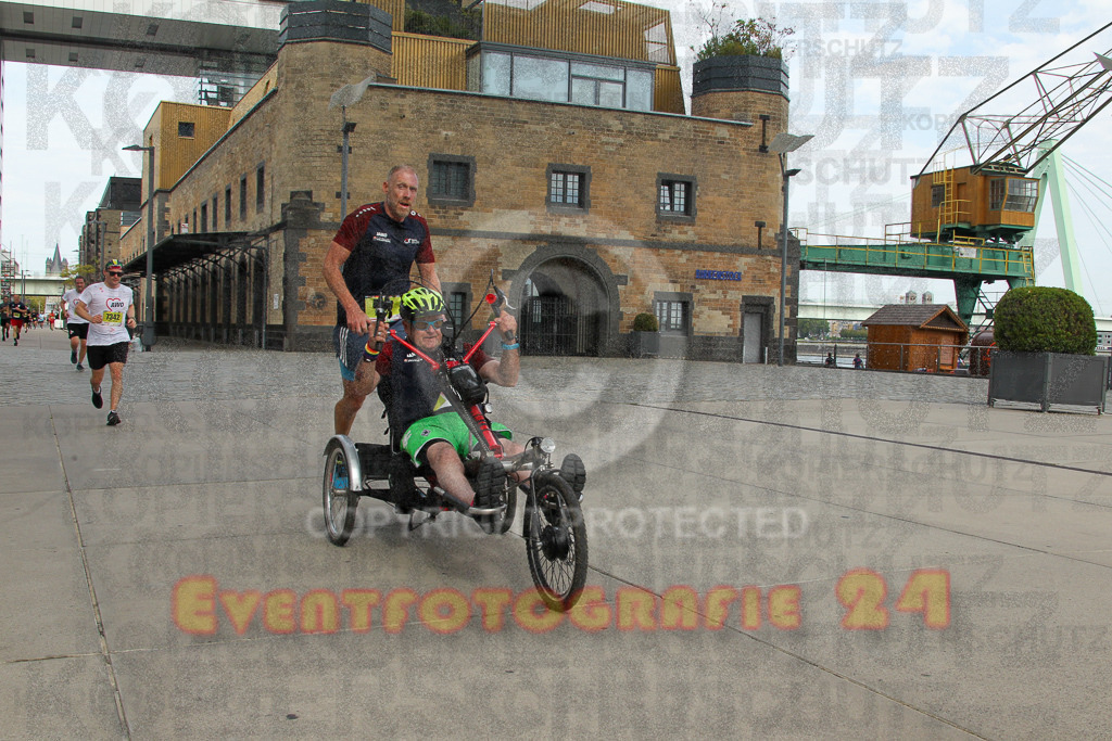 250920_1322_EV4_5309 | Sportfotografie im Rhein-Sieg Kreis, Köln, Bonn, NRW, Rheinland Pfalz, Hessen, etc. Unser Tätigkeitsfeld umfasst den Laufsport vom Volkslauf über den Marathon, Duathlon, Triathon bis zum Ultralauf wie Kölnpfad Ultra oder Schindertrail.